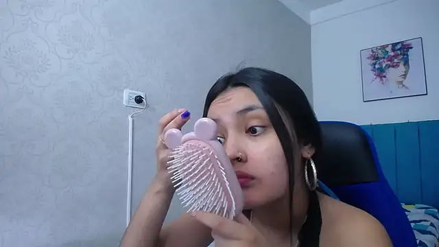 antonella sweetlittle online show from January 21, 2025, 12:29 pm