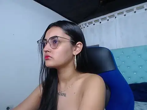 antonella sweetlittle online show from October 15, 2025, 12:38 pm