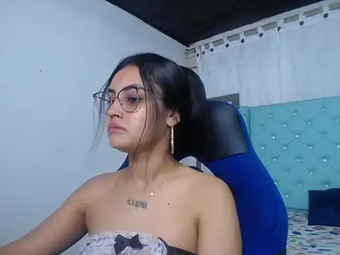 antonella sweetlittle online show from October 21, 2025, 12:39 pm