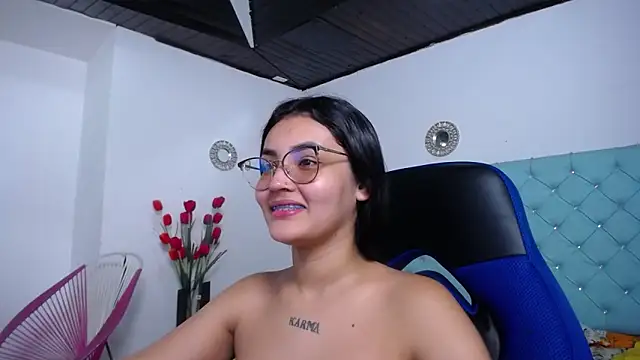 antonella sweetlittle online show from March 5, 2026, 12:01 pm