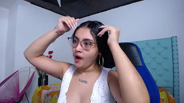 antonella sweetlittle online show from March 12, 2026, 12:11 pm