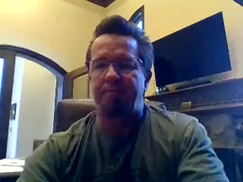 sluttydylan online show from February 7, 2025, 11:34 pm