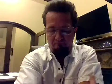 sluttydylan online show from February 10, 2025, 3:57 am