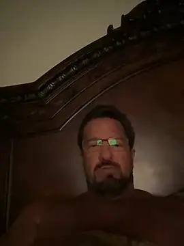 sluttydylan online show from October 9, 2025, 6:33 am