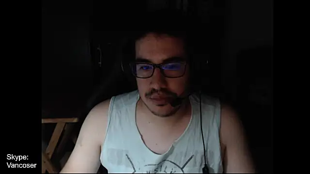 thealfawolf01 online show from February 2, 2025, 5:53 am