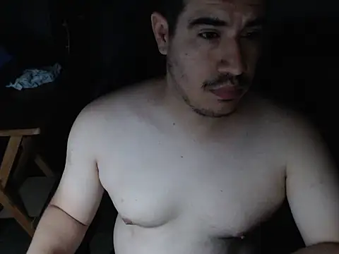 thealfawolf01 online show from February 4, 2025, 11:38 pm