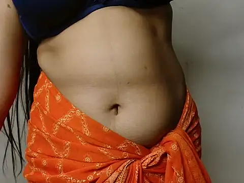 Unlucky-flowers online show from February 28, 2025, 7:35 pm