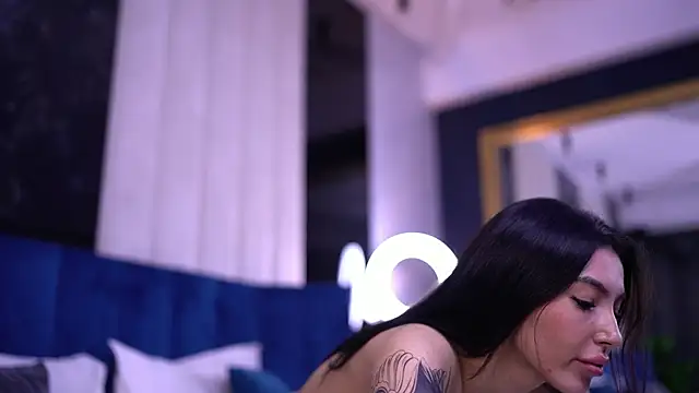 AishaDevoe online show from January 10, 2025, 1:21 am