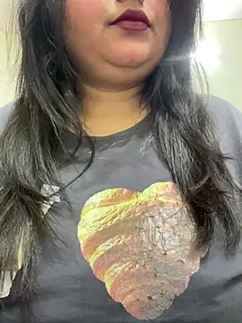 smile pretty online show from January 16, 2026, 5:06 pm