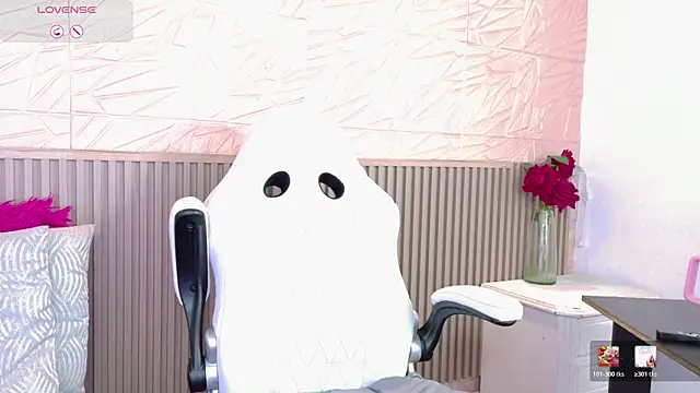 paula  cruzz online show from January 17, 2026, 9:29 pm