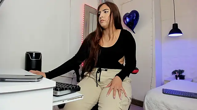 angel hardy dl online show from February 9, 2025, 12:19 pm