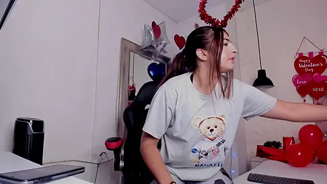 angel hardy dl online show from February 18, 2025, 12:17 pm