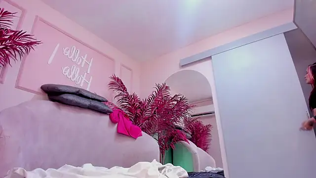 Maristxxr online show from February 19, 2025, 7:38 pm