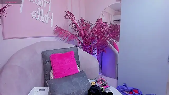 Maristxxr online show from February 28, 2025, 7:25 pm