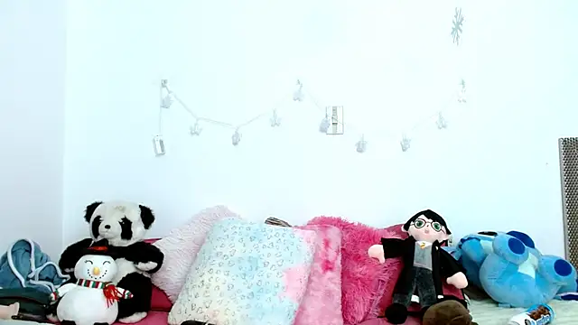 kendallsweet7 online show from February 13, 2025, 1:50 am