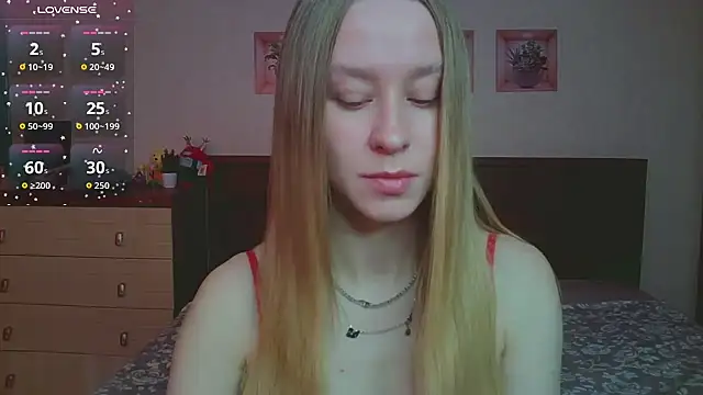 Lily  Devil online show from February 4, 2026, 6:41 am