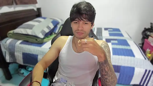 justin stark7 online show from December 26, 2024, 10:20 pm