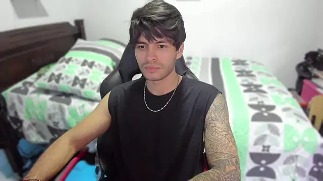 justin stark7 online show from January 27, 2025, 10:27 pm