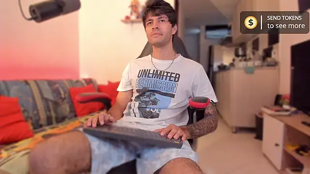 justin stark7 online show from November 28, 2025, 9:39 pm