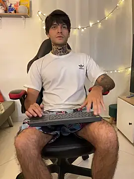 justin stark7 online show from March 5, 2026, 6:48 pm