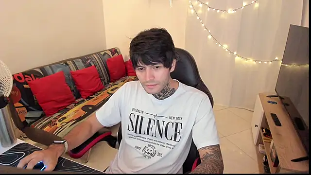 justin stark7 online show from March 13, 2026, 2:45 pm