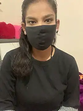 hottiess69 online show from December 18, 2024, 7:58 am