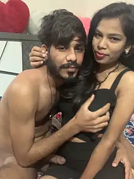 hottiess69 online show from February 10, 2025, 6:24 pm