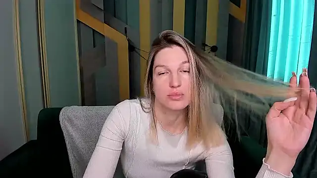 Snapshot of EmilyWalkeri chatting on January 12, 2026, 7:57 am EmilyWalkeri online show from January 12, 2026, 7:57 am