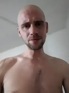 Rejtelmesest online show from March 2, 2025, 1:04 am