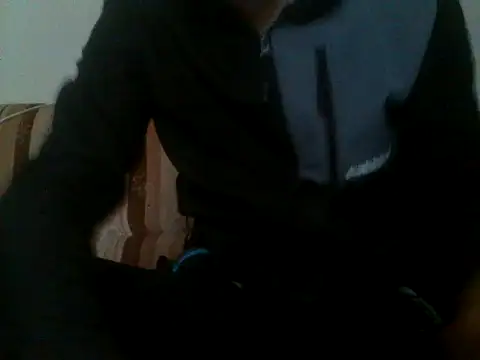 Snapshot of Rejtelmesest chatting on April 30, 2026, 8:53 am Rejtelmesest online show from April 30, 2026, 8:53 am