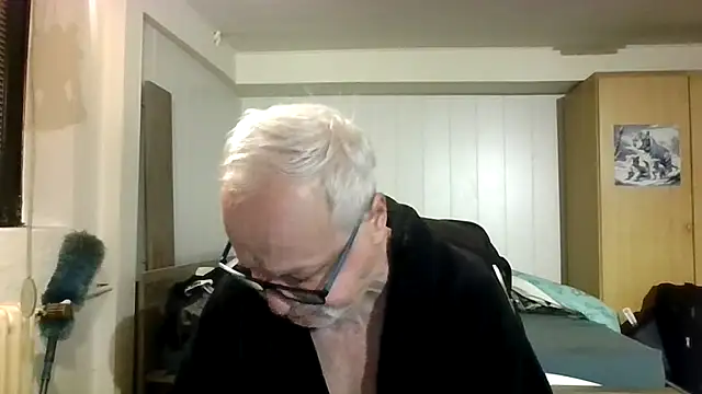 Sammy1660 online show from October 13, 2025, 4:01 am