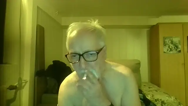 Sammy1660 online show from April 24, 2026, 10:23 pm