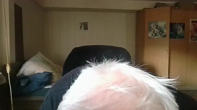 Snapshot of Sammy1660 chatting on August 1, 2026, 4:50 pm Sammy1660 online show from August 1, 2026, 4:50 pm