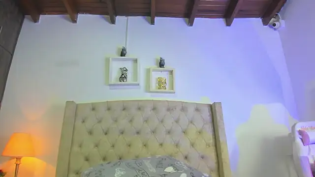 allisson m online show from January 23, 2025, 12:09 pm