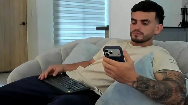 Ricardogo19 online show from February 19, 2026, 2:35 pm