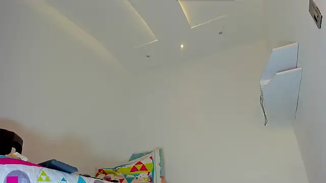 Cristina Vanegas631 online show from February 2, 2025, 10:49 pm