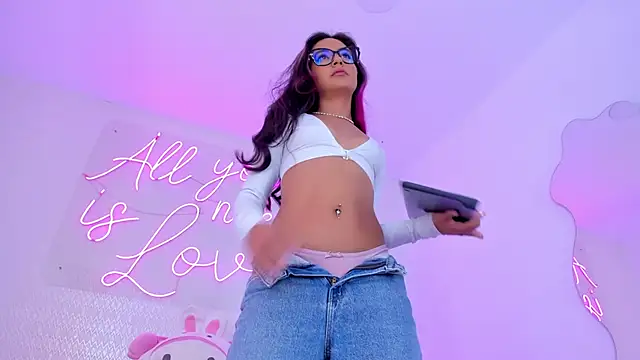 emily bank online show from September 22, 2025, 8:11 pm