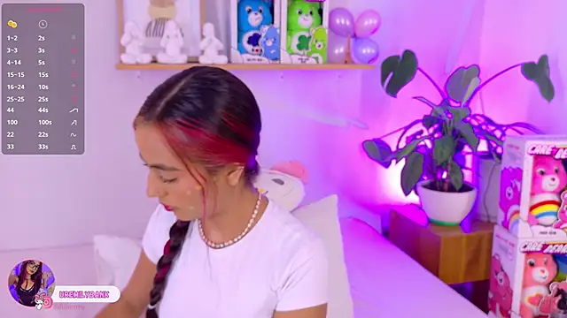 emily bank online show from December 1, 2025, 7:52 pm