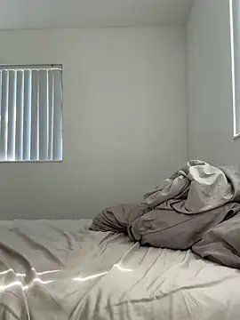 brookehoneynina online show from March 12, 2025, 8:20 pm