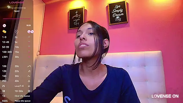 yourcuteneighbourr online show from February 19, 2025, 6:11 am