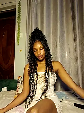 C-yoyo online show from April 21, 2026, 3:07 pm