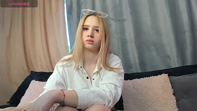 Valerie Woods online show from January 24, 2025, 7:19 am