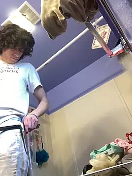 Snapshot of gurlnips chatting on March 16, 2025, 12:01 am gurlnips online show from March 16, 2025, 12:01 am