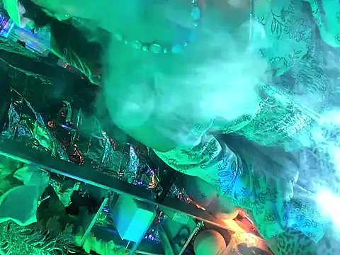 Snapshot of gurlnips chatting on September 17, 2025, 5:53 am gurlnips online show from September 17, 2025, 5:53 am