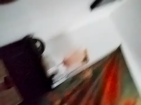 Snapshot of gurlnips chatting on September 22, 2025, 11:29 pm gurlnips online show from September 22, 2025, 11:29 pm