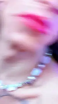 Snapshot of gurlnips chatting on November 11, 2025, 4:07 pm gurlnips online show from November 11, 2025, 4:07 pm