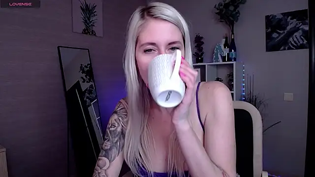 Mermaid N online show from February 21, 2025, 4:51 am