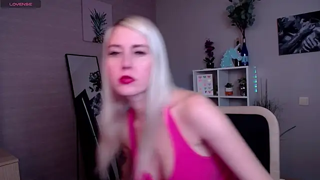 Mermaid N online show from March 3, 2025, 4:58 am