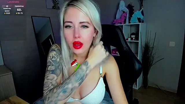 Mermaid N online show from December 3, 2025, 1:35 am