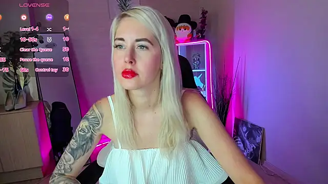 Snapshot of Mermaid_N chatting on June 5, 2026, 1:34 am Mermaid N online show from June 5, 2026, 1:34 am